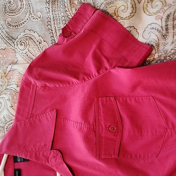 Shirt - Picture 3 of 4